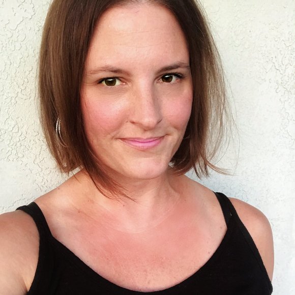 Meet your Posher, Tomishops - Picture 1 of 1